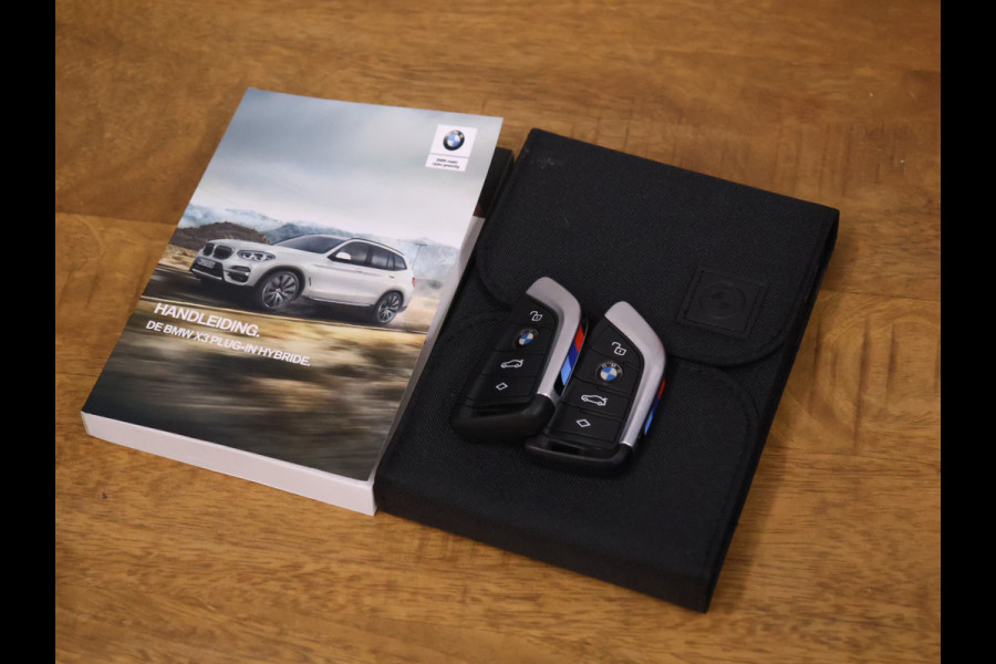 BMW X3 xDrive30e eDrive M Sport [SCHUIFKANTELDAK, ADAPTIVE CRUISE CONTROL, TREKHAAK, APPLE CARPLAY, ANDROID AUTO, HUD, 360 CAMERA, PDC V+A, CLIIMATE CONTROL, NIEUWSTAAT]