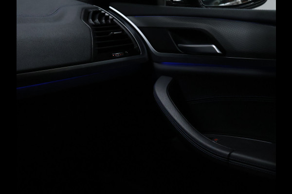 BMW X3 xDrive30e eDrive M Sport [SCHUIFKANTELDAK, ADAPTIVE CRUISE CONTROL, TREKHAAK, APPLE CARPLAY, ANDROID AUTO, HUD, 360 CAMERA, PDC V+A, CLIIMATE CONTROL, NIEUWSTAAT]