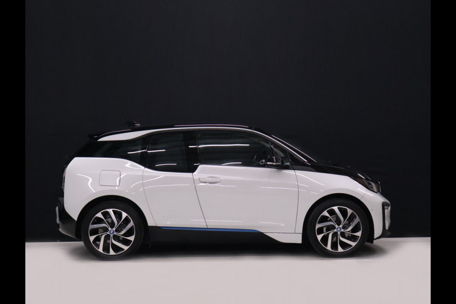 BMW i3 Basis iPerformance 94Ah 33 kWh [ADAPTIVE CRUISE CONTROL, BLUETOOTH TELEFOON, ACHTERUITRIJCAMERA, PDC V+A, BMW LED, STOELVERWARMING, AUTOMATISCHE AIRCO, NIEUWSTAAT]