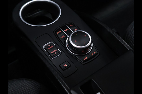 BMW i3 Basis iPerformance 94Ah 33 kWh [ADAPTIVE CRUISE CONTROL, BLUETOOTH TELEFOON, ACHTERUITRIJCAMERA, PDC V+A, BMW LED, STOELVERWARMING, AUTOMATISCHE AIRCO, NIEUWSTAAT]