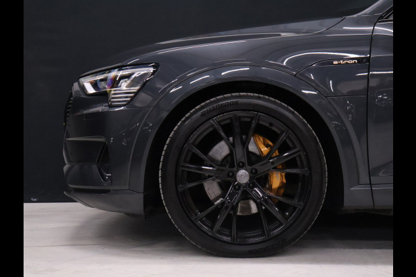 Audi e-tron e-tron 55 quattro advanced 95 kWh [TREKHAAK, SCHUIFKANTELDAK, LUCHTVERING, MEMORY SEATS, ADAPTIVE CRUISE CONTROL, APPLE CARPLAY, ANDROID AUTO, PDC V+A, STOELVERWARMING, NIEUWSTAAT]
