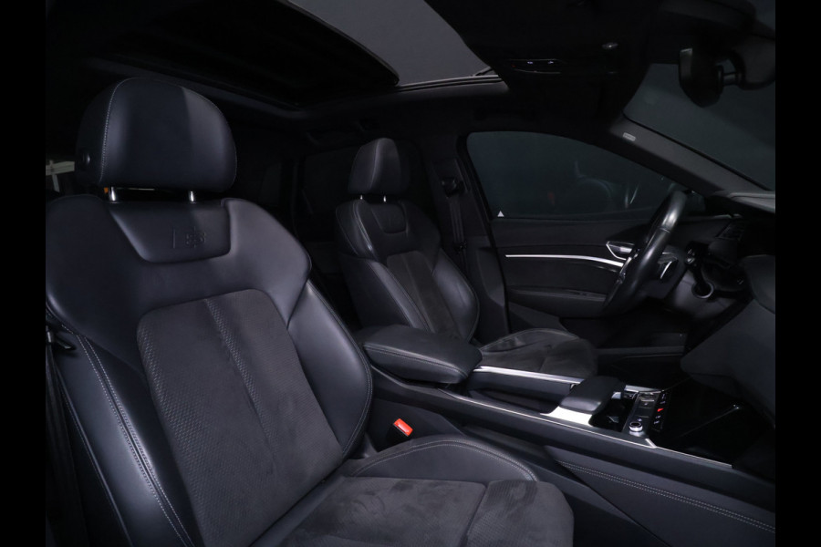 Audi e-tron e-tron 55 quattro advanced 95 kWh [TREKHAAK, SCHUIFKANTELDAK, LUCHTVERING, MEMORY SEATS, ADAPTIVE CRUISE CONTROL, APPLE CARPLAY, ANDROID AUTO, PDC V+A, STOELVERWARMING, NIEUWSTAAT]