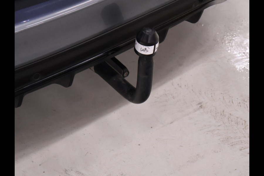 Mercedes-Benz C-Klasse Estate 160 Business Solution AMG Limited [VIRTUAL COCKPIT, CRUISE CONTROL, BLUETOOTH TELEFOON, ACHTERUITRIJCAMERA, TREKHAAK, PDC V+A, STOELVERWARMING, CLIMATE CONTROL, NIEUWSTAAT]