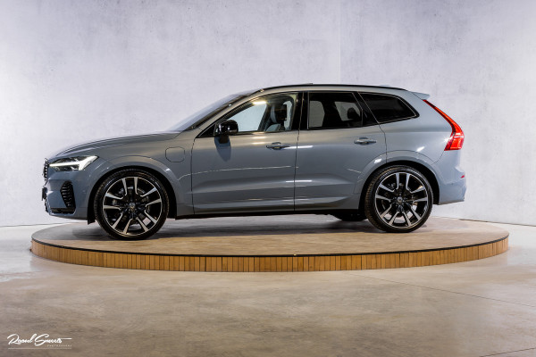 Volvo XC60 2.0 T8 Plug-in hybrid AWD Ultimate Dark Long range Luchtvering | Bowers&Wilkins | Zwenkbare trekhaak | Panorama dak | Wol interieur |