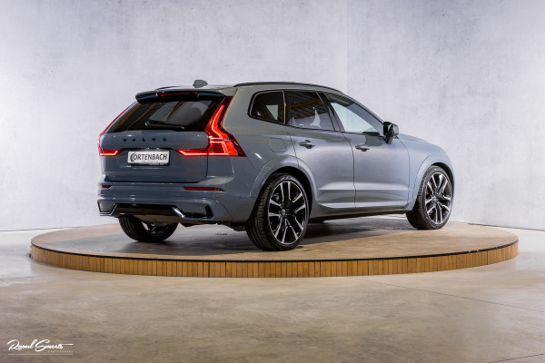 Volvo XC60 2.0 T8 Plug-in hybrid AWD Ultimate Dark Long range Luchtvering | Bowers&Wilkins | Zwenkbare trekhaak | Panorama dak | Wol interieur |