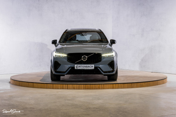 Volvo XC60 2.0 T8 Plug-in hybrid AWD Ultimate Dark Long range Luchtvering | Bowers&Wilkins | Zwenkbare trekhaak | Panorama dak | Wol interieur |
