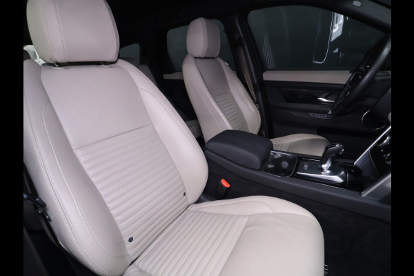 Land Rover Discovery Sport P300e 1.5 R-Dynamic SE [TREKHAAK AFNEEMBAAR, MEMORY SEATS, APPLE CARPLAY, ANDROID AUTO, CRUISE CONTROL, HUD, 360 CAMERA, PDC V+A, ELEKTRISCHE ACHTERKLEP, NIEUWSTAAT]