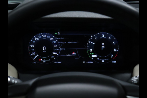 Land Rover Discovery Sport P300e 1.5 R-Dynamic SE [TREKHAAK AFNEEMBAAR, MEMORY SEATS, APPLE CARPLAY, ANDROID AUTO, CRUISE CONTROL, HUD, 360 CAMERA, PDC V+A, ELEKTRISCHE ACHTERKLEP, NIEUWSTAAT]