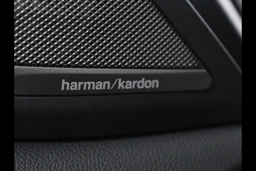 BMW 5 Serie 530i M Sport | Head-Up | Adaptive cruise | Leder | Harman/Kardon | Laserlicht | 360 Camera | Stoelverwarming | Carplay | Navigatie | Sportstoelen | Dodehoek detectie | Stuurverwarming | Live Cockpit