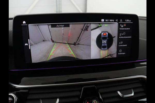 BMW 5 Serie 530i M Sport | Head-Up | Adaptive cruise | Leder | Harman/Kardon | Laserlicht | 360 Camera | Stoelverwarming | Carplay | Navigatie | Sportstoelen | Dodehoek detectie | Stuurverwarming | Live Cockpit