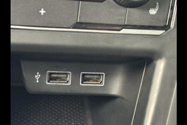 Volkswagen Polo 1.0 TSI Highline - Apple CarPlay / Navigatie Airco I LED I PDC I Sport velgen & interieur I Dealer onderhouden