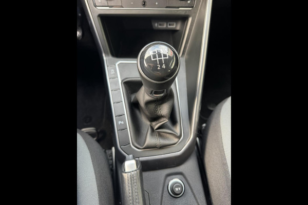 Volkswagen Polo 1.0 TSI Highline - Apple CarPlay / Navigatie Airco I LED I PDC I Sport velgen & interieur I Dealer onderhouden