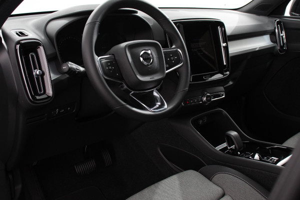 Volvo XC40 1.5 T5 Plug-in hybrid Plus Dark Volvo XC40 1.5 T5 Recharge Plus Dark | Navigatie | Climate Control | Adaptive Cruise Control  | 18"LMV | Parkeer sensoren | Dab | Led