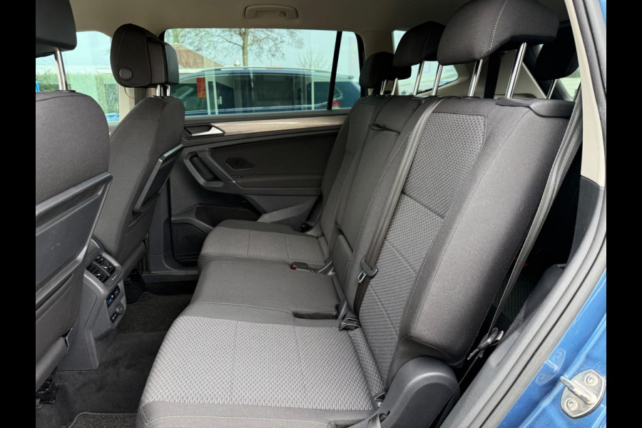 Volkswagen Tiguan Allspace 1.5 TSI Comfortline Business 7p. - Automaat - Virt.Cockpit - Navi - Trekhaak - Org.NL