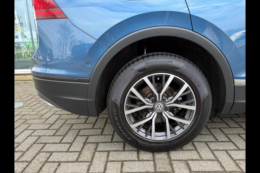Volkswagen Tiguan Allspace 1.5 TSI Comfortline Business 7p. - Automaat - Virt.Cockpit - Navi - Trekhaak - Org.NL