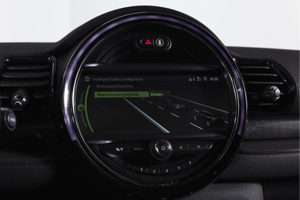 MINI Clubman 1.5 One Chili 100 PK | Cruise | Stoelverw. | Harman/Kardon | PDC | Camera | NAV + App. Connect | ECC | LM 18" |