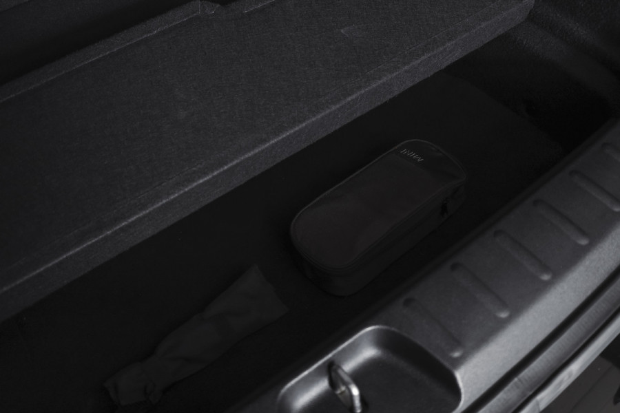 MINI Clubman 1.5 One Chili 100 PK | Cruise | Stoelverw. | Harman/Kardon | PDC | Camera | NAV + App. Connect | ECC | LM 18" |