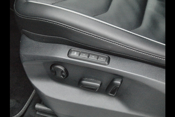 Volkswagen Tiguan 1.5 TSI R-Line Business+ | Black Style | Sfeerverlichting | Leer | Virtual Cockpit | Apple Carplay | NL-Auto |