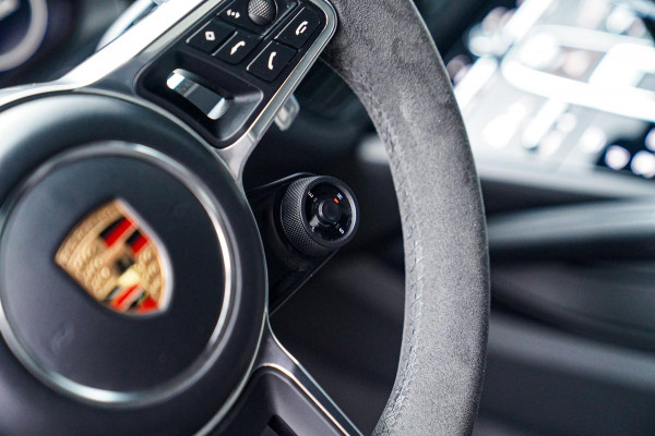 Porsche Cayenne Coupé 3.0 E-Hybrid | Alcantara | Bose | Carbon | HuD | 360 Camera