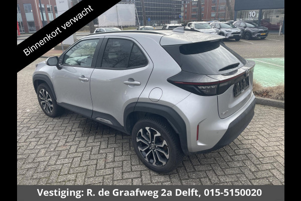 Toyota Yaris Cross 1.5 Hybrid 115 Dynamic | Stuur- & Stoelverwarming | Parkeersensoren | Dodehoek detectie | Apple Carplay & AndroidAUTO | Camera
