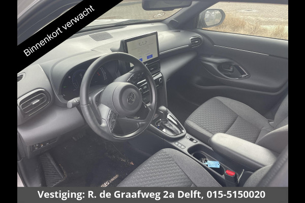 Toyota Yaris Cross 1.5 Hybrid 115 Dynamic | Stuur- & Stoelverwarming | Parkeersensoren | Dodehoek detectie | Apple Carplay & AndroidAUTO | Camera