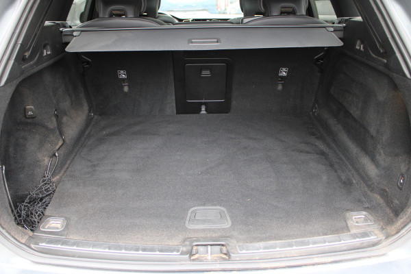 Volvo XC60 2.0 Recharge T6 AWD R-Design | Trekhaak | Adaptieve cruise | Panoramadak | H&K | Winterpack |