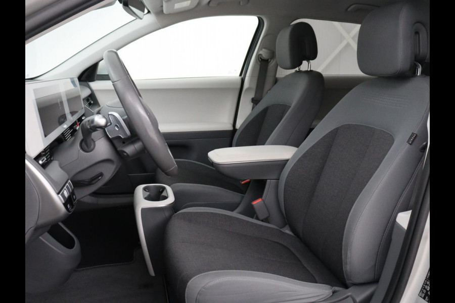 Hyundai IONIQ 5 Style 73kWh | SOH 100% | 3-Fase | Adaptive cruise | Camera | Carplay | Keyless | Full LED | Digital Cockpit | Climate control