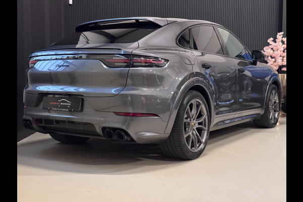 Porsche Cayenne Coupé 3.0 E-Hybrid | ORG. NL | SPORT DESIGN | PANO | TREKHAAK | HUD | SPORT CHRONO | LUCHTVERING
