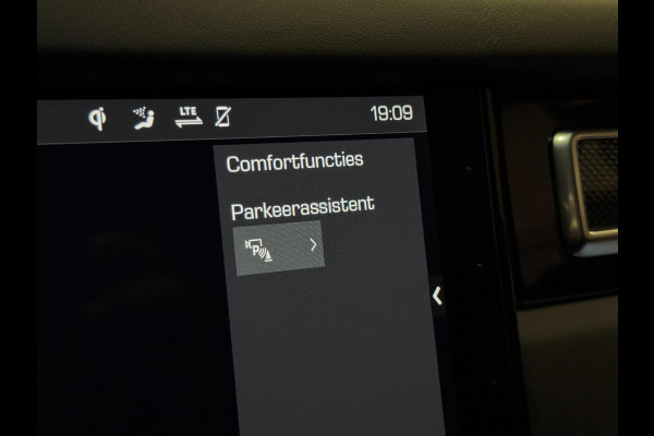 Porsche Cayenne Coupé 3.0 E-Hybrid | ORG. NL | SPORT DESIGN | PANO | TREKHAAK | HUD | SPORT CHRONO | LUCHTVERING