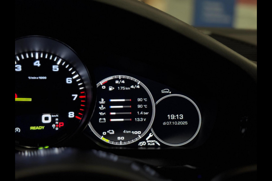 Porsche Cayenne Coupé 3.0 E-Hybrid | ORG. NL | SPORT DESIGN | PANO | TREKHAAK | HUD | SPORT CHRONO | LUCHTVERING