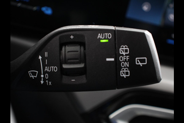 BMW 3 Serie Touring 320e Plug in Hybride | Climate control | Adaptive Cruise Control | Parkeersensoren | Navigatie | LED | Apple Carplay/ Android Auto | Camera