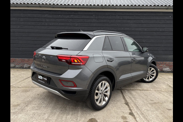 Volkswagen T-Roc 1.5 TSI Life - ACC l Apple Cplay l Camera l Navigatie