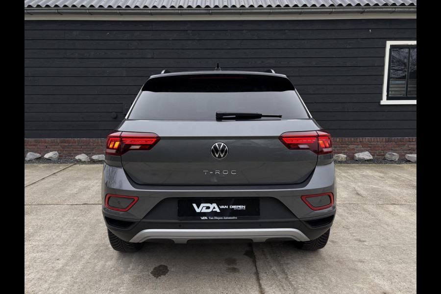 Volkswagen T-Roc 1.5 TSI Life - ACC l Apple Cplay l Camera l Navigatie