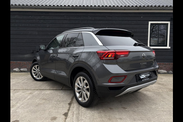 Volkswagen T-Roc 1.5 TSI Life - ACC l Apple Cplay l Camera l Navigatie