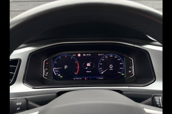 Volkswagen T-Roc 1.5 TSI Life - ACC l Apple Cplay l Camera l Navigatie