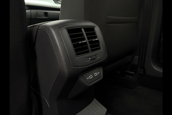 Volkswagen T-Roc 1.5 TSI Life - ACC l Apple Cplay l Camera l Navigatie