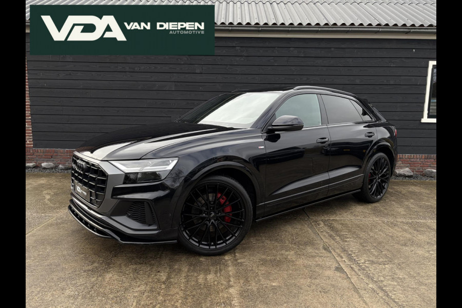 Audi Q8 55 TFSI quattro Pro Line Plus S-Line - Panorama l Memory l Stoelk. l Luchtv. l Trekhaak