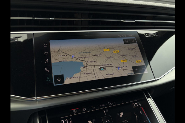 Audi Q8 55 TFSI quattro Pro Line Plus S-Line - Panorama l Memory l Stoelk. l Luchtv. l Trekhaak