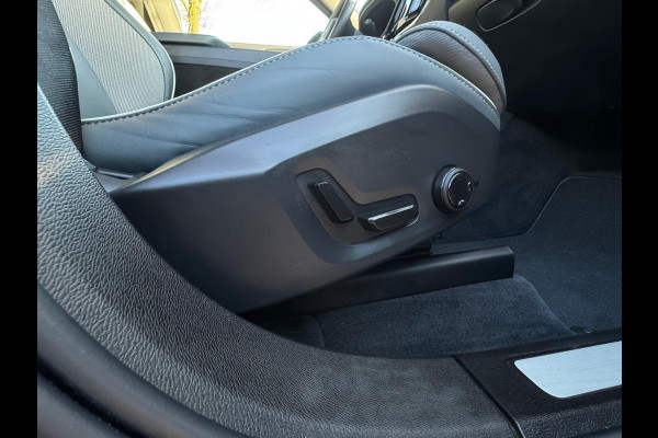 Volvo XC60 2.0 Recharge T6 AWD R-Design l Panorama l Memory l Trekh. l 360 cam l Stuurverwarming