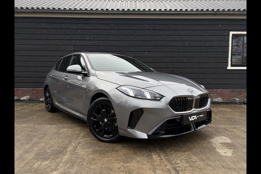 BMW 1-serie 120i M Sport Design Edition - Panorama l H/Kardon l 360cam l HUD l Memory