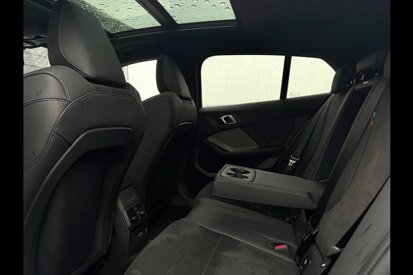 BMW 1-serie 120i M Sport Design Edition - Panorama l H/Kardon l 360cam l HUD l Memory