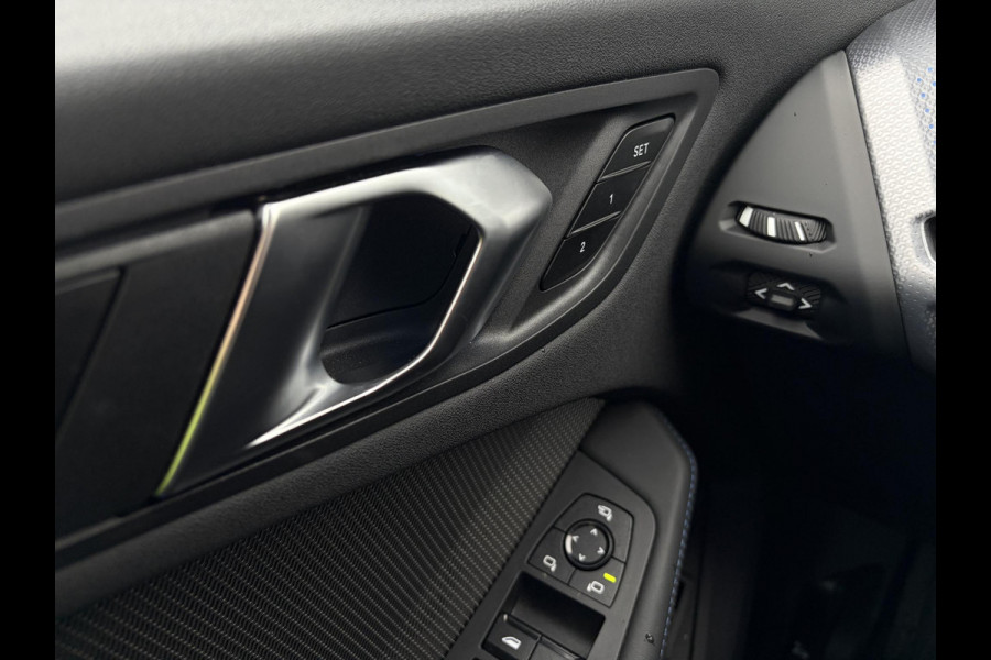 BMW 1-serie 120i M Sport Design Edition - Panorama l H/Kardon l 360cam l HUD l Memory