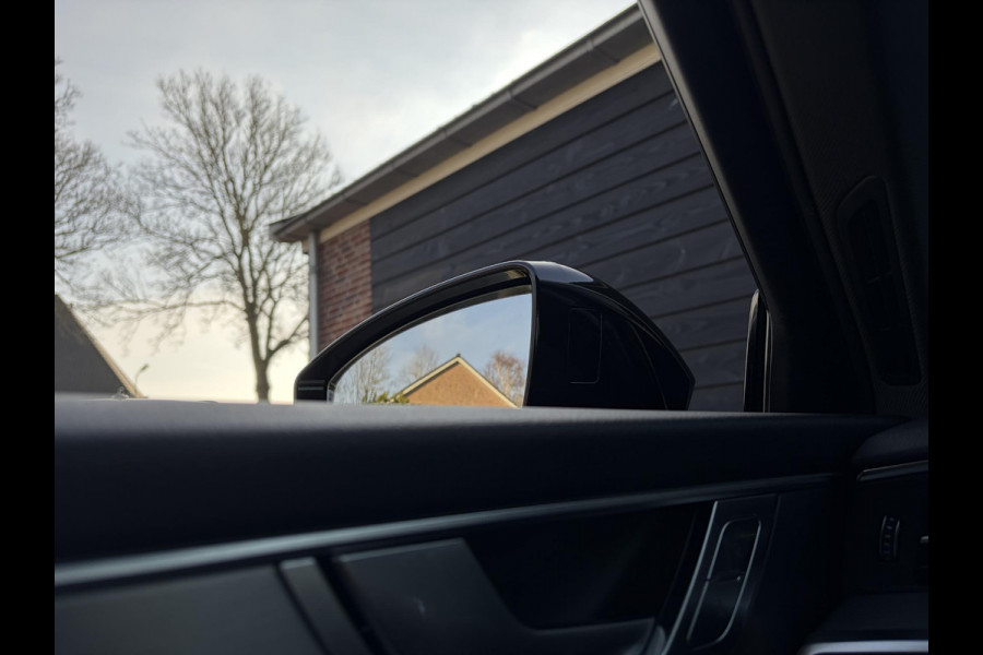 Audi A6 Avant 45 TFSI quattro Design Pro Line Plus - S-Line l Panorama l Massage l HUD l 360c l B&O l Trekhaak