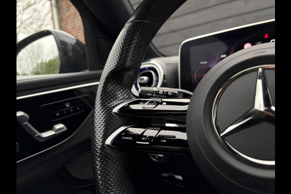 Mercedes-Benz C-Klasse Estate C200 Launch Edition AMG Line - Panorama l Memory l Ambiance l Trekhaak l 360camera