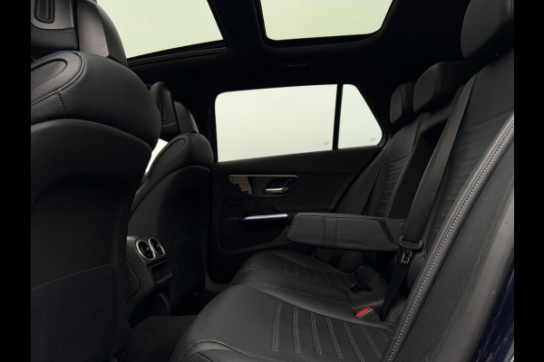 Mercedes-Benz C-Klasse Estate C200 Launch Edition AMG Line - Panorama l Memory l Ambiance l Trekhaak l 360camera
