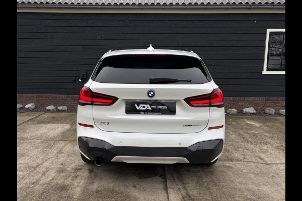 BMW X1 xDrive25e eDrive Edition M-Sport l Panorama l HUD l Trekhaak l Camera