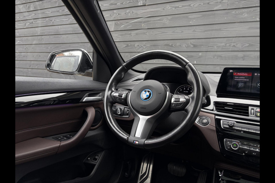 BMW X1 xDrive25e eDrive Edition M-Sport l Panorama l HUD l Trekhaak l Camera