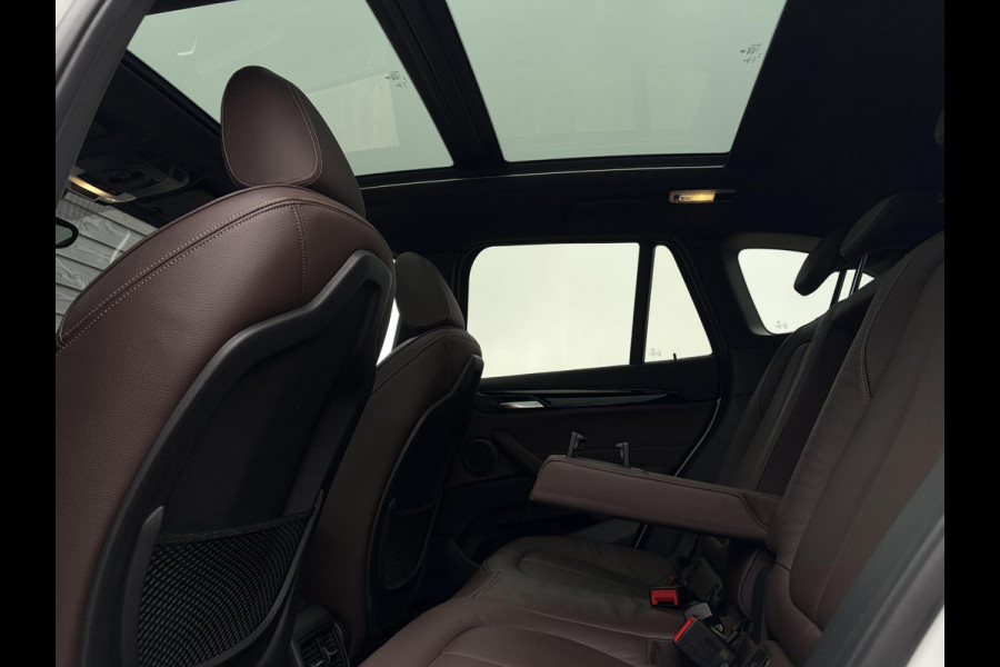 BMW X1 xDrive25e eDrive Edition M-Sport l Panorama l HUD l Trekhaak l Camera