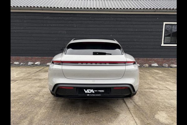 Porsche Taycan Sport Turismo 4S 79 kWh Performance - Sport Chrono l Lift l Luchtv. l HUD l Panoramadak