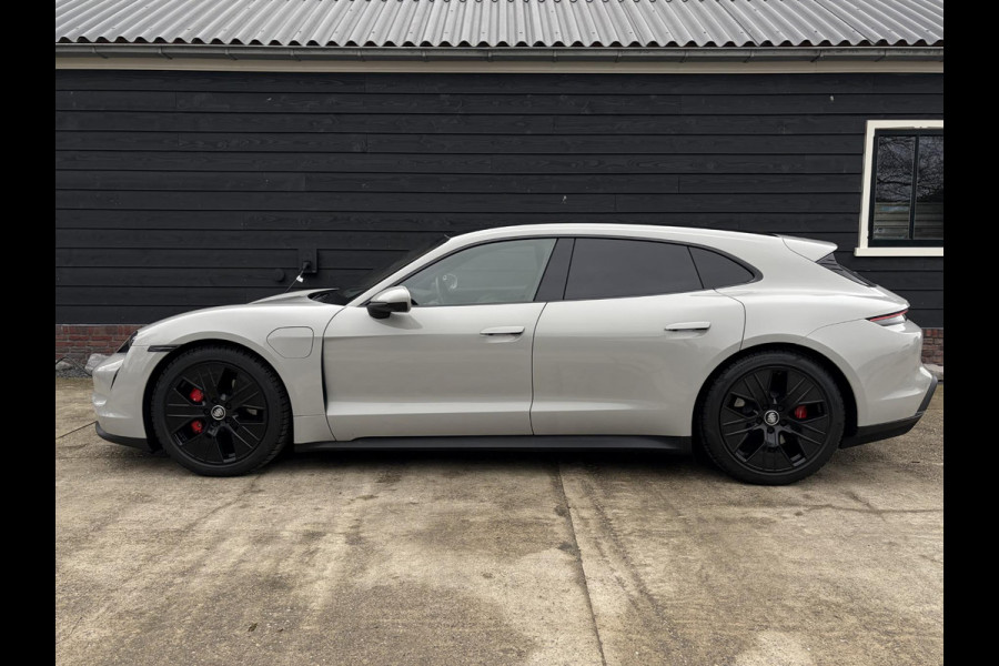 Porsche Taycan Sport Turismo 4S 79 kWh Performance - Sport Chrono l Lift l Luchtv. l HUD l Panoramadak